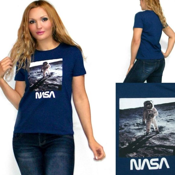 Freeze NASA "A Man on the Moon" historic picture T-shirt S,M,L,XL, Navy Blue - Picture 1 of 5